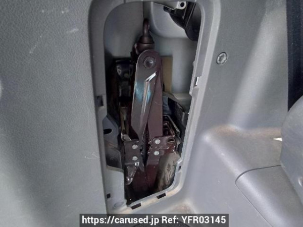 Used 2008 AT toyota voxy ZRR70W Image[43]