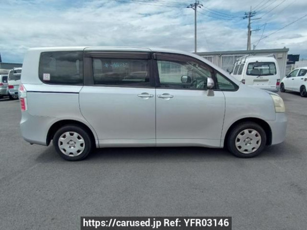 Used 2008 AT toyota noah ZRR70G Image[7]