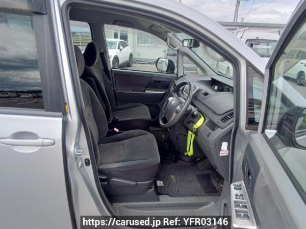 Used 2008 AT toyota noah ZRR70G Image[13]