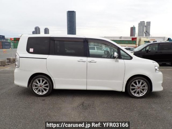 Used 2009 AT toyota voxy ZRR70W Image[7]