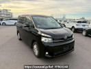 Toyota Voxy ZRR70G