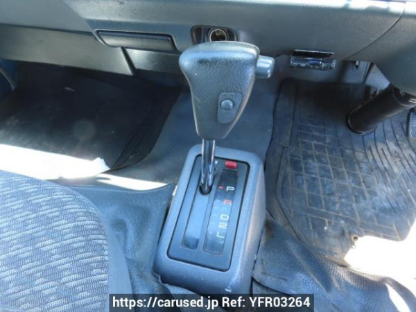 Used 2003 AT toyota hiace-van TRH102V Image[18]