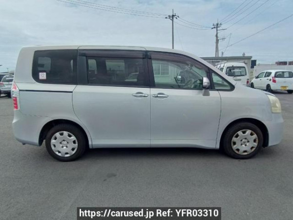 Used 2010 AT toyota noah ZRR70G Image[7]