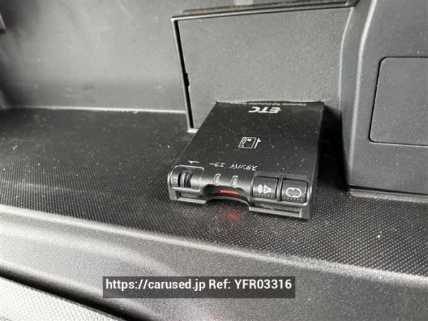 Used 2011 CVT toyota auris ZRE152 Image[17]