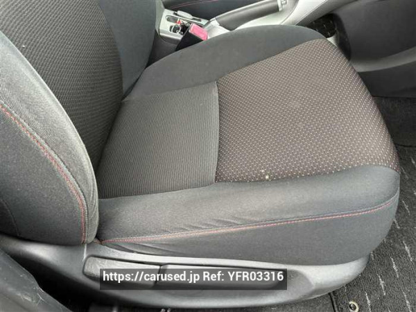 Used 2011 CVT toyota auris ZRE152 Image[19]