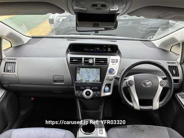 Used 2013 CVT toyota prius-alpha ZVW41 Image[10]