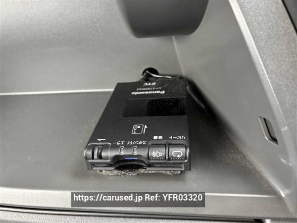 Used 2013 CVT toyota prius-alpha ZVW41 Image[16]
