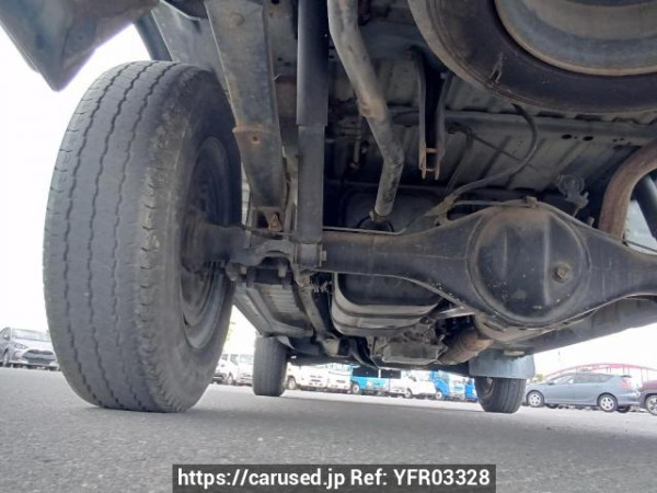 Used 2003 AT toyota hiace-van TRH112V Image[33]