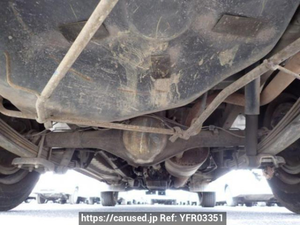 Used 2003 AT toyota hiace-van TRH112V Image[33]