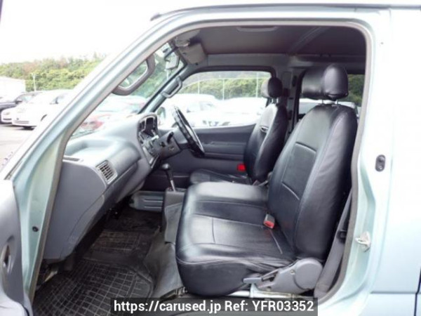 Used 2003 AT toyota regiusace-van RZH112V Image[13]