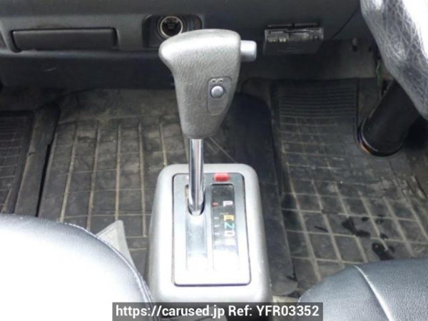 Used 2003 AT toyota regiusace-van RZH112V Image[21]