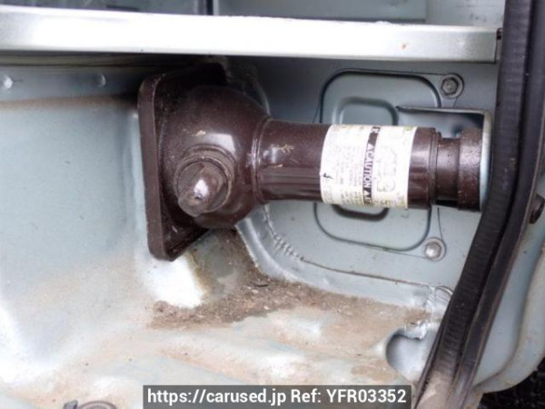 Used 2003 AT toyota regiusace-van RZH112V Image[35]