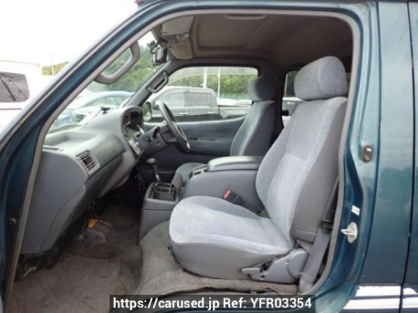 Used 2002 AT toyota hiace-van RZH102V Image[13]