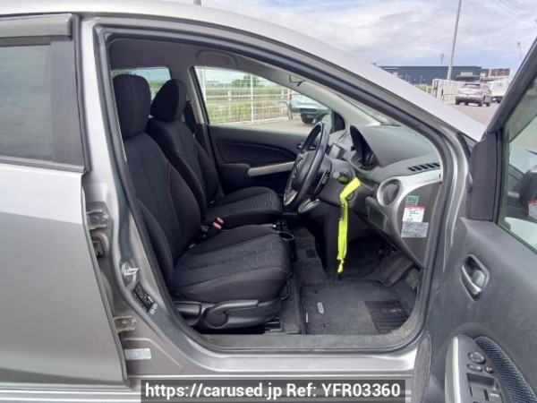 Used 2009 AT mazda demio DE5FS Image[13]