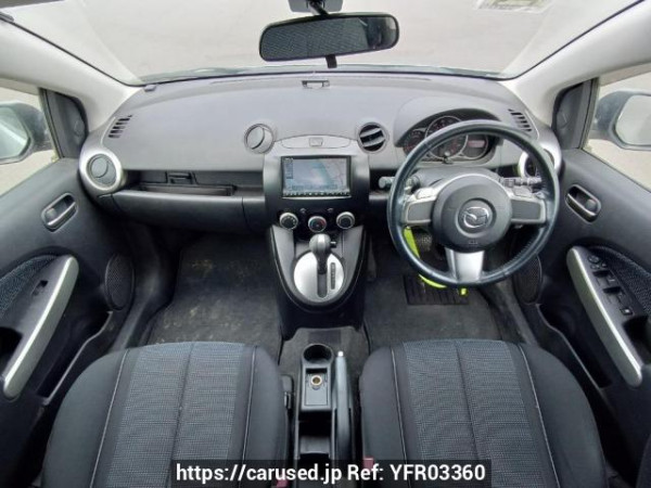 Used 2009 AT mazda demio DE5FS Image[17]
