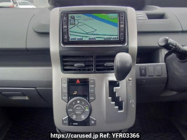 Used 2008 AT toyota noah ZRR70G Image[23]