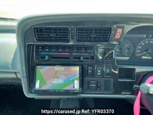 Used 2004 AT toyota hiace-van TRH112V Image[20]