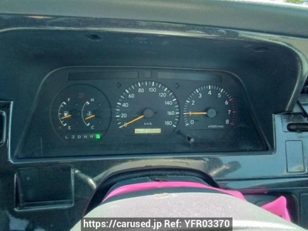Used 2004 AT toyota hiace-van TRH112V Image[22]