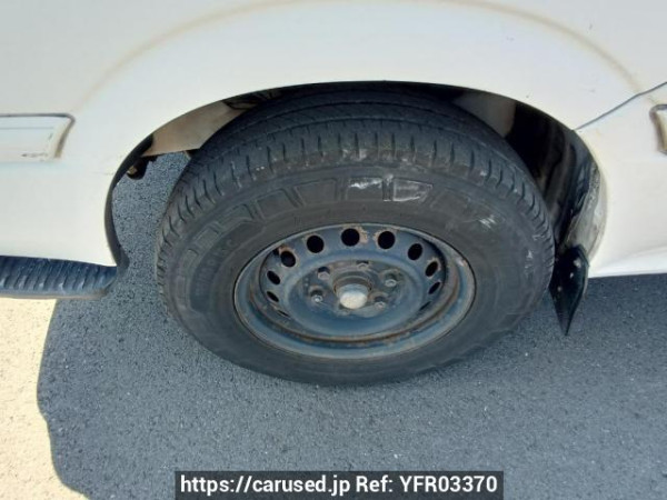 Used 2004 AT toyota hiace-van TRH112V Image[27]