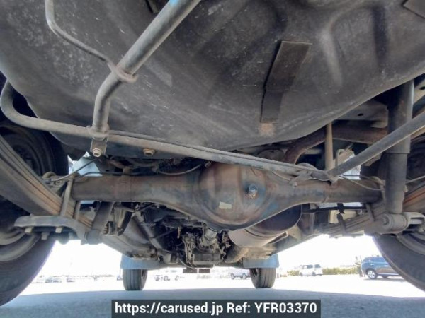 Used 2004 AT toyota hiace-van TRH112V Image[37]