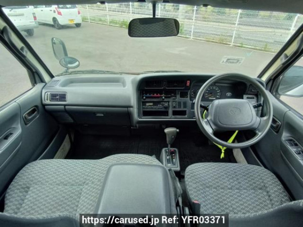 Used 2003 AT toyota hiace-van TRH112V Image[16]