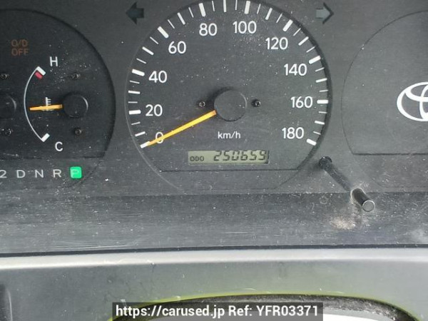Used 2003 AT toyota hiace-van TRH112V Image[24]