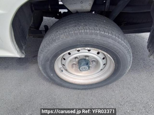 Used 2003 AT toyota hiace-van TRH112V Image[29]