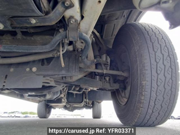Used 2003 AT toyota hiace-van TRH112V Image[31]