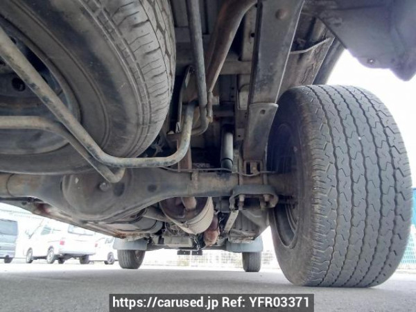 Used 2003 AT toyota hiace-van TRH112V Image[37]