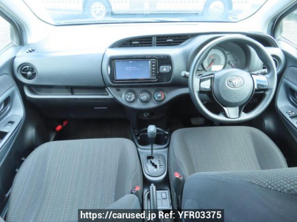 Used 2017 AT toyota vitz KSP130 Image[15]