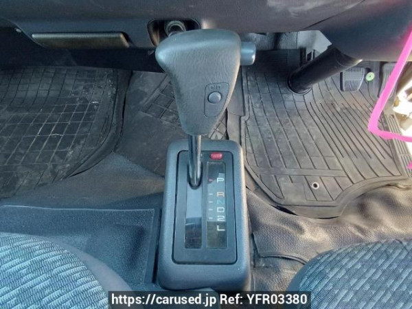 Used 1999 AT toyota hiace-van RZH112V Image[22]
