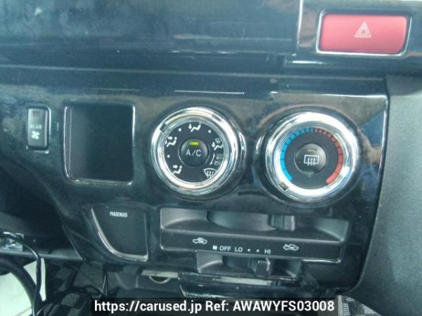 Used 2008 AT toyota hiace-wagon TRH214W Image[18]