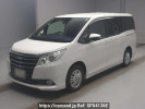 Toyota Noah ZRR80G