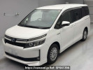 Toyota Voxy ZWR80G