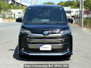 Toyota Noah ZWR90W