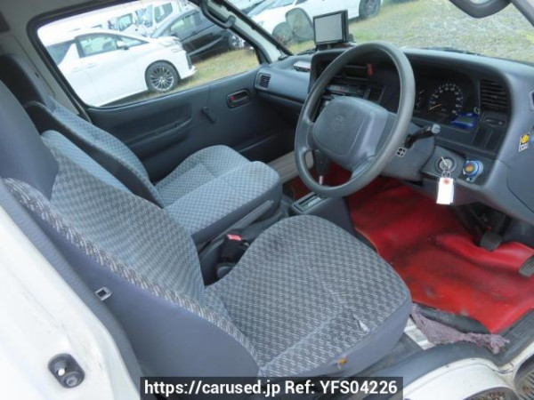 Used 2000 AT toyota hiace-van RZH102V Image[13]