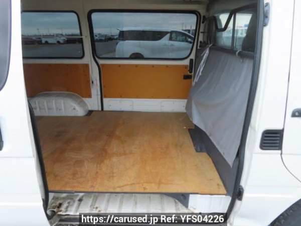 Used 2000 AT toyota hiace-van RZH102V Image[17]