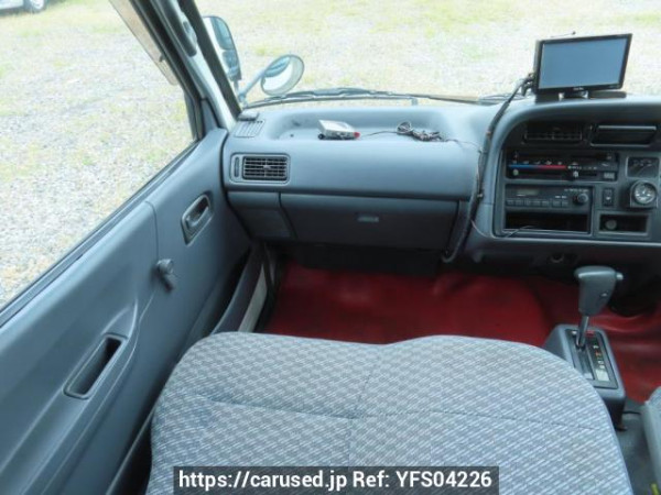 Used 2000 AT toyota hiace-van RZH102V Image[22]