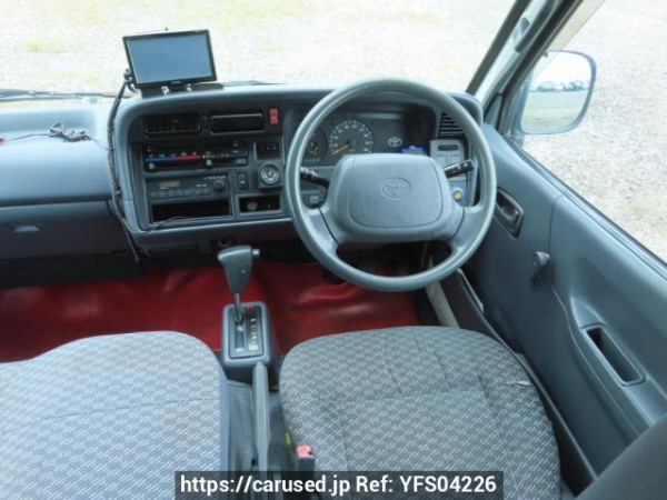 Used 2000 AT toyota hiace-van RZH102V Image[23]