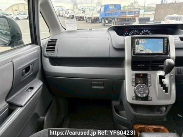 Used 2008 AT toyota noah ZRR70G Image[20]