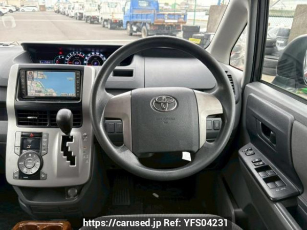 Used 2008 AT toyota noah ZRR70G Image[21]