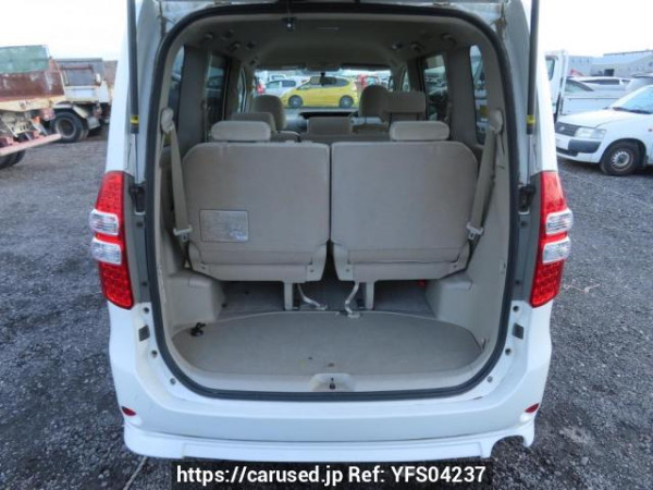 Used 2011 AT toyota noah ZRR70G Image[8]
