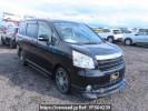 Toyota Noah ZRR70G