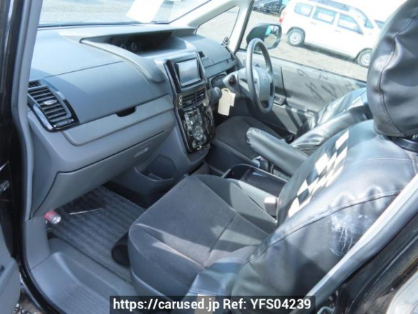 Used 2008 AT toyota noah ZRR70G Image[13]