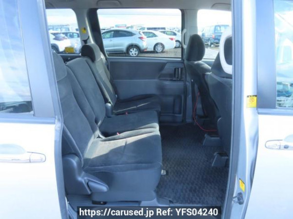 Used 2010 AT toyota noah ZRR70G Image[13]