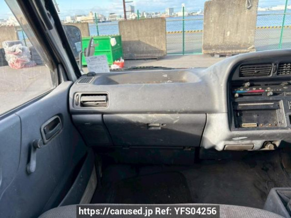 Used 1996 MT toyota hiace-van RZH102V Image[17]