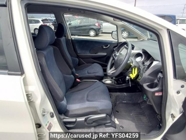 Used 2011 AT honda fit GE6 Image[11]