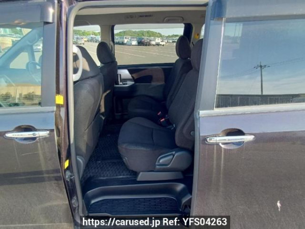 Used 2013 AT toyota noah ZRR70G Image[16]