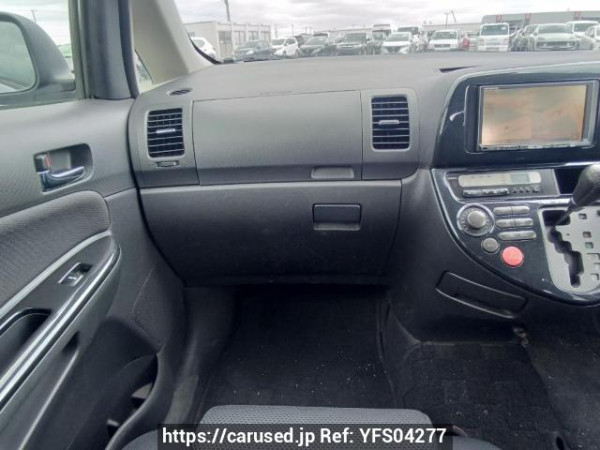 Used 2003 AT toyota wish ZNE10G Image[18]