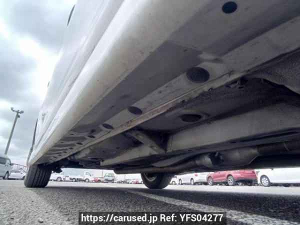 Used 2003 AT toyota wish ZNE10G Image[34]